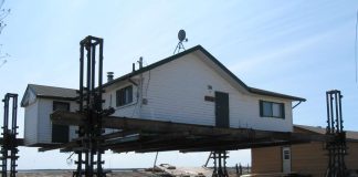 Redford amends flood relief requirements, all houses now required to be jacked