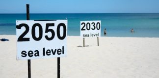 Justin Trudeau promises to lower sea levels to reverse impact of global warming