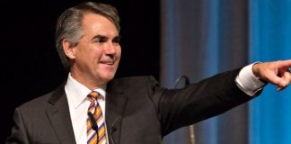 Prentice to introduce Alberta passport regulations
