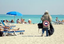 Canada Goosed plans to enter tropical climates in attempt to bolster plunging stock