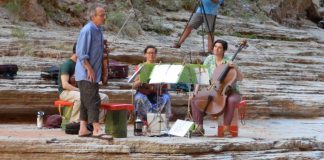 Calgary-Area Geologists Launch Class-Action Lawsuit over Bryan Adam’s “Rock Show”