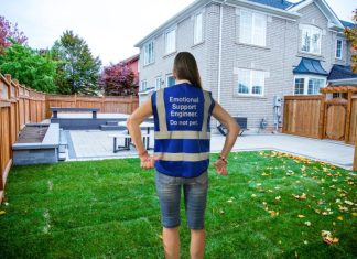 Canada Sees Explosion in “Emotional Support Engineers” Following Mass Layoffs